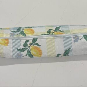 Lemon Print Striped Pouch * hairdryer not included * shown for reference